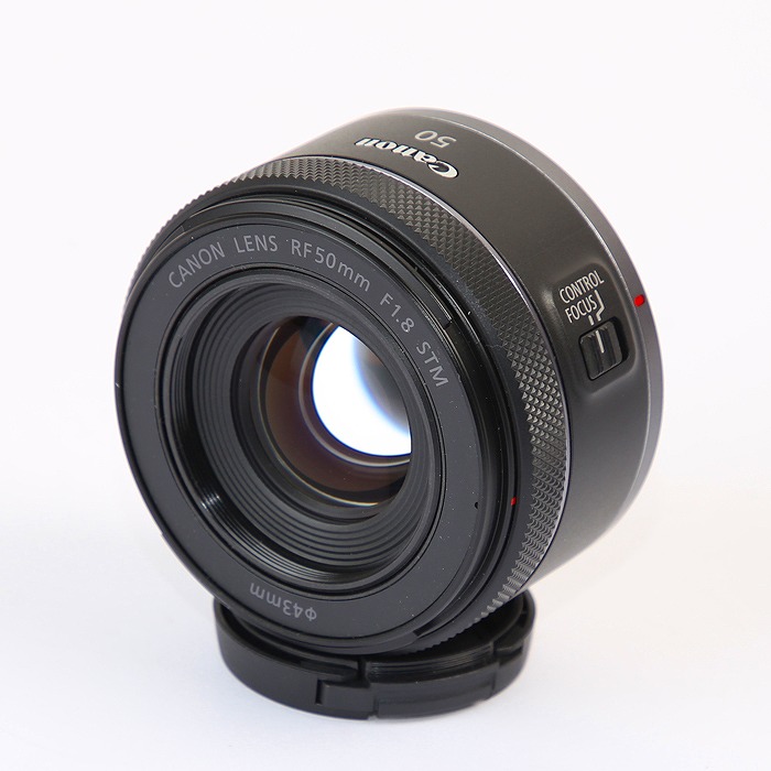 �y���Áz(�L���m��) Canon RF50/F1.8 STM