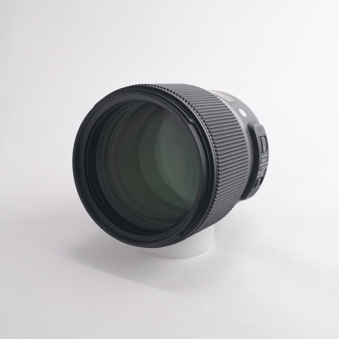 【中古】(シグマ) SIGMA 135/1.8 DG HSM ART ニコンFマウント用
