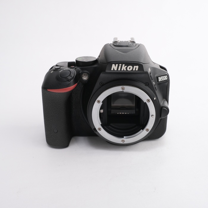 【中古】(ニコン) Nikon D5500 ボディ ブラック