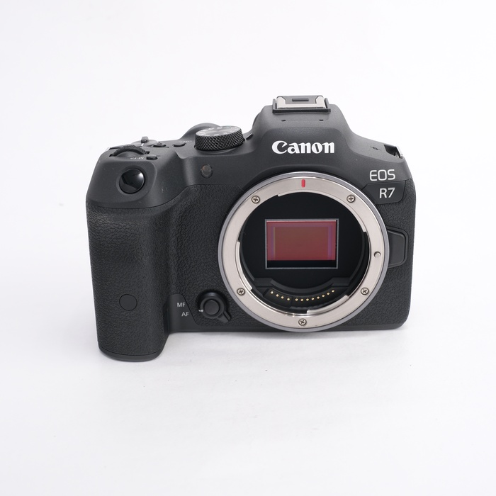 �y���Áz(�L���m��) Canon EOS R7 �{�f�B