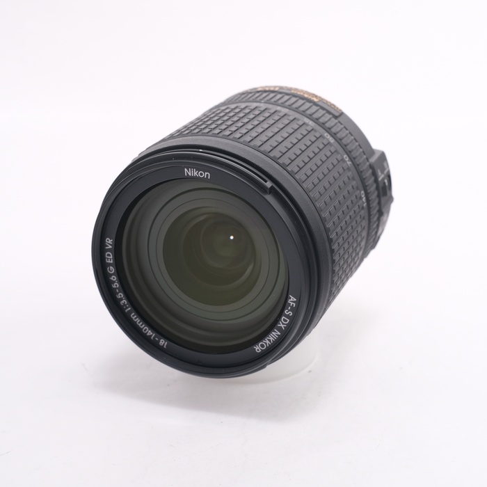 �y���Áz(�j�R��) Nikon AF-S DX 18-140/3.5-5.6G ED VR