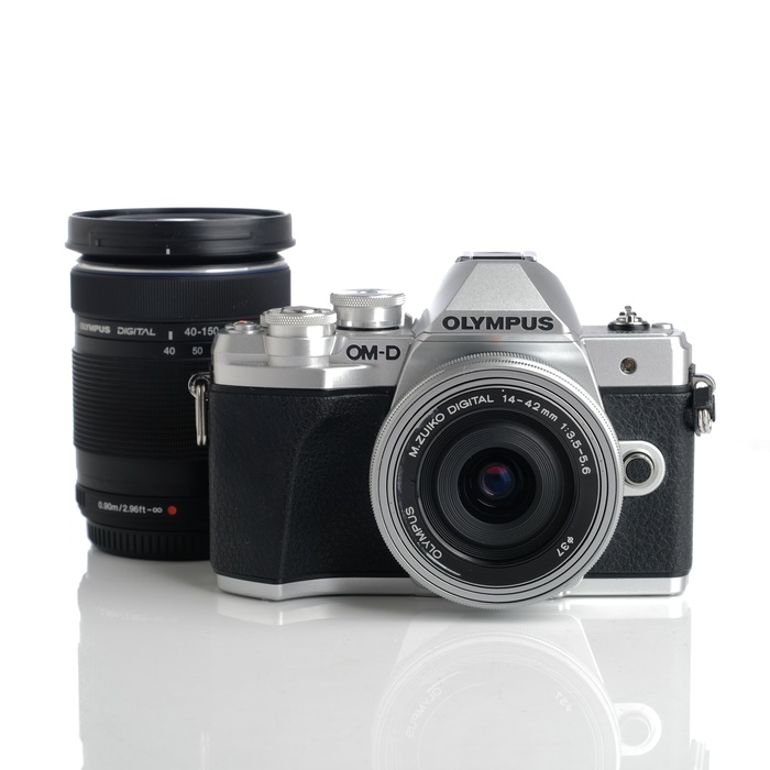 �y���Áz(�I�����p�X) OLYMPUS OM-D E-M10 MARK3 EZ�_�u���Y�[���L�b�g �V���o�[