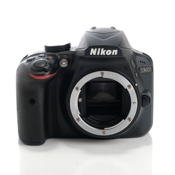 �y���Áz(�j�R��) Nikon D3400 �{�f�C �u���c�N