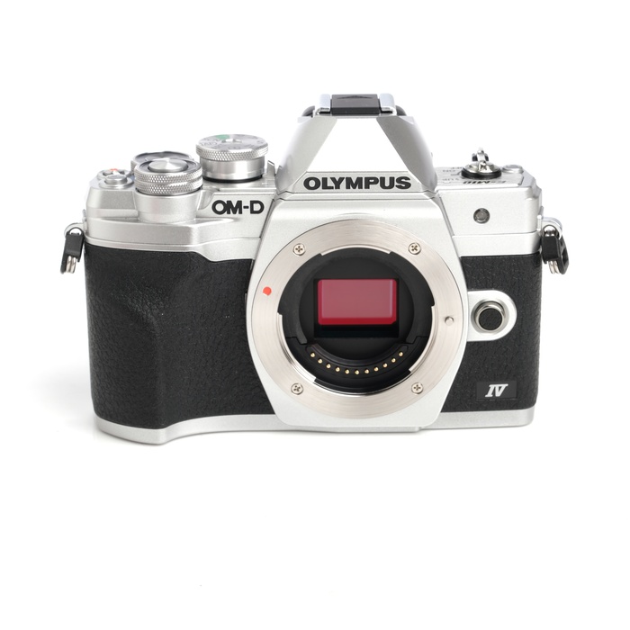 【中古】(オリンパス) OLYMPUS OM-D E-M10 MARK4 ボデイ シルバー