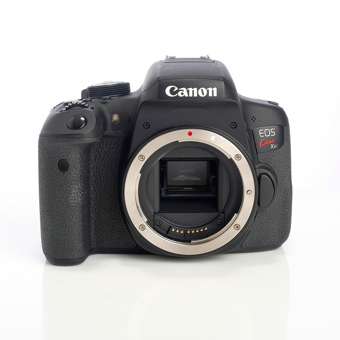 �y���Áz(�L���m��) Canon EOS KISS X8i �{�f�B