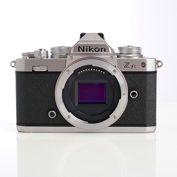 【中古】(ニコン) Nikon Z fc ボディ シルバー