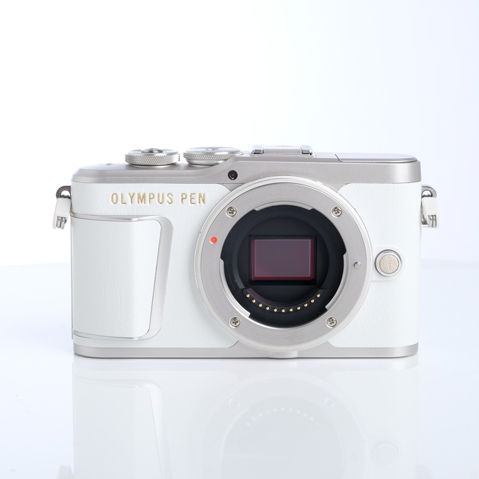 【中古】(オリンパス) OLYMPUS E-PL9 ボデイ ホワイト