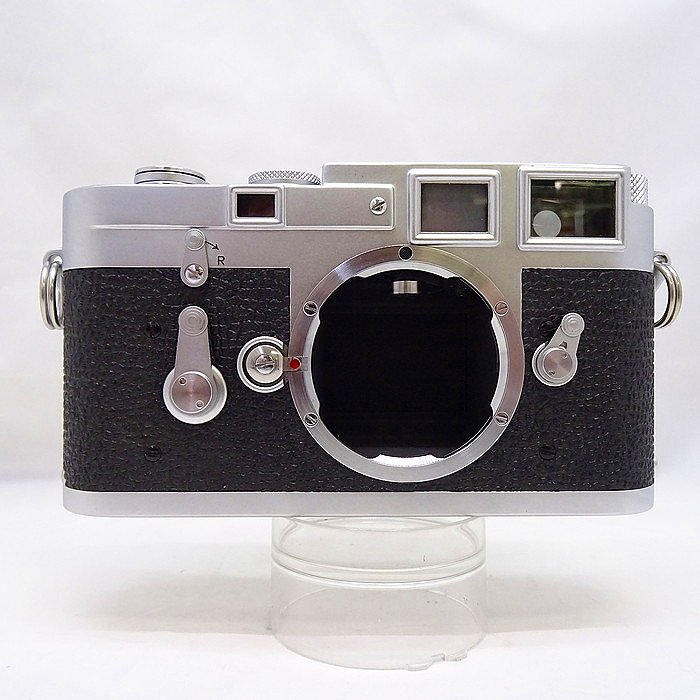 yÁz(CJ) Leica M3 DS