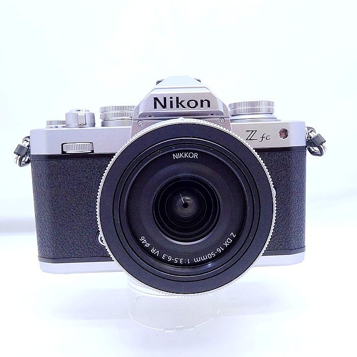 【中古】(ニコン) Nikon Z FC 16-50 VR SL レンズキツト