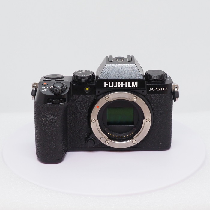 【中古】(フジフイルム) FUJIFILM X-S10 ボデイ