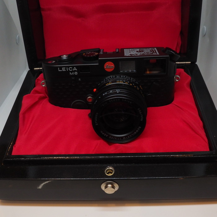 【中古】(ライカ) Leica M6 アインシュトック ズミルックス35/1.4ASPHセット