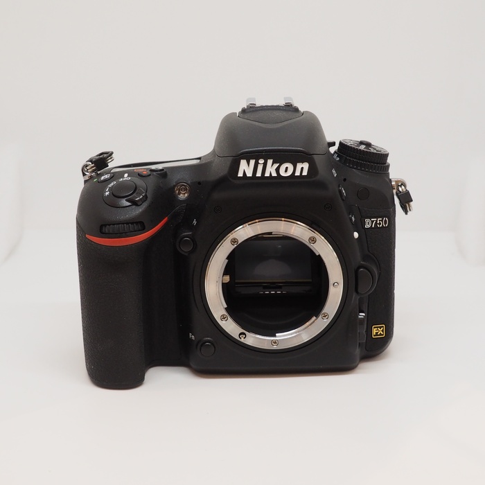 【中古】(ニコン) Nikon D750 ボデイ