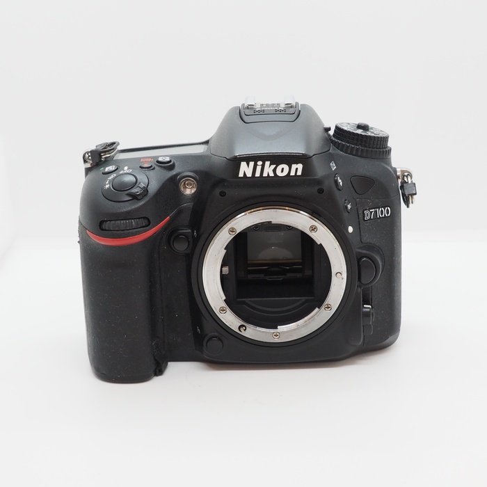 【中古】(ニコン) Nikon D7100 ボデイ
