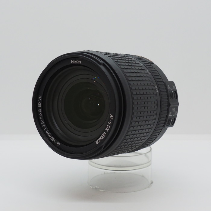 �y���Áz(�j�R��) Nikon AF-S DX 18-140/3.5-5.6G ED VR