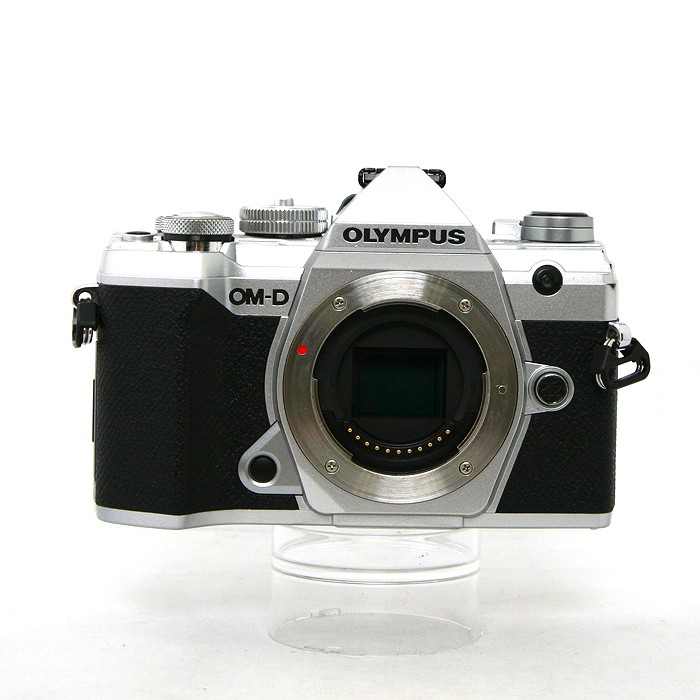 【中古】(オリンパス) OLYMPUS OM-D E-M5 MARK3 ボデイ シルバー