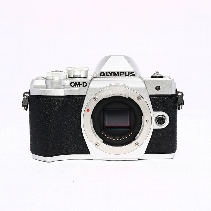 【中古】(オリンパス) OLYMPUS OM-D E-M10 MARK III ボデイ シルバー