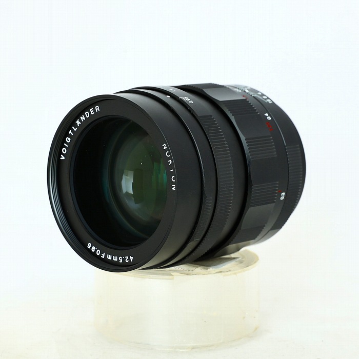 �y���Áz(�t�H�N�g�����_�[) Voigtlander NOKTON 42.5/F0.95 (M4/3)