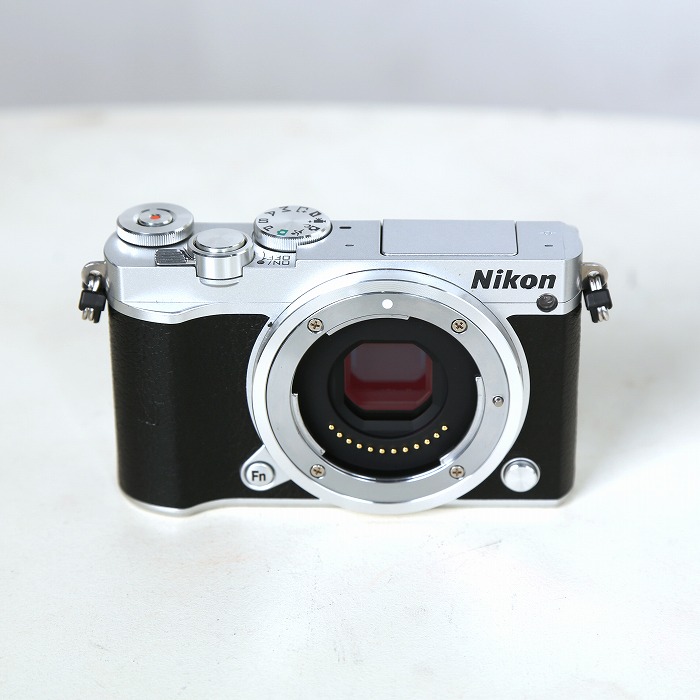 【中古】(ニコン) Nikon ニコン 1 J5 ボディ シルバー