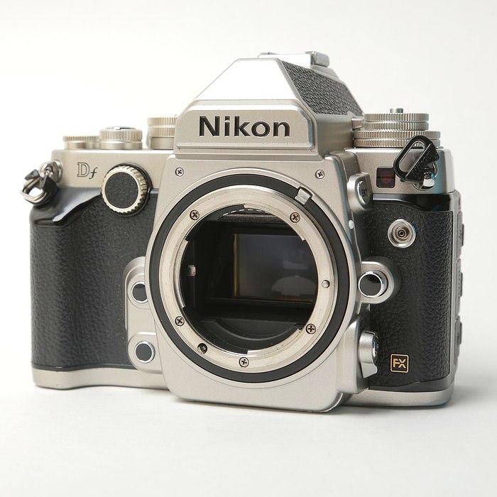 �y���Áz(�j�R��) Nikon DF �{�f�C �V���o�[